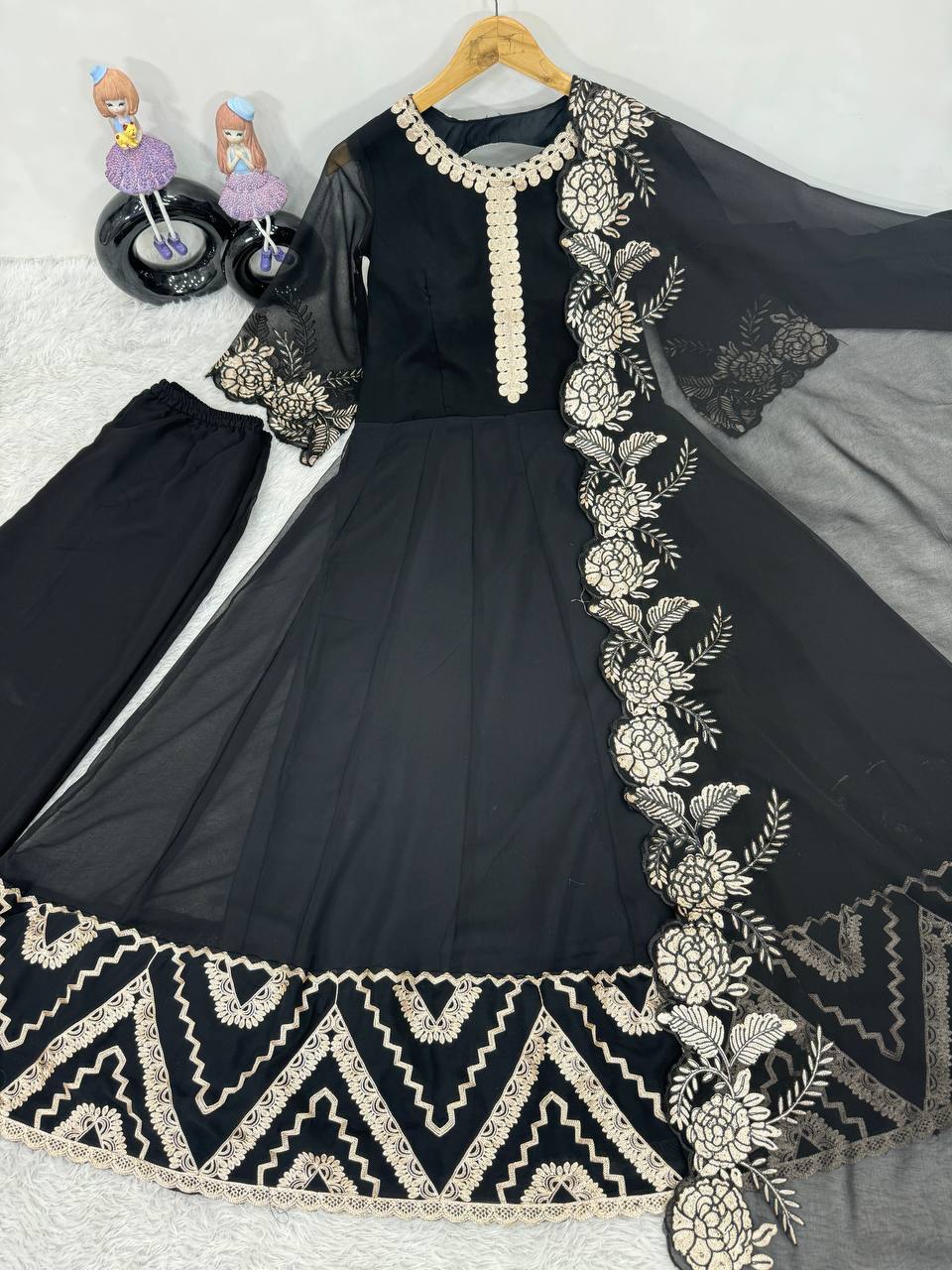 NEW DESIGNER WEAR HEAVY CHAIN STITCH WORK LONG ANARKALI GOWN WITH DUPATTA