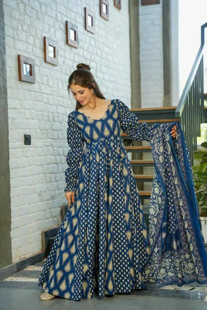 BEAUTIFUL COTTON HEAVY FULLY FLARED ANARKALI GOWN WITH DUPATTA